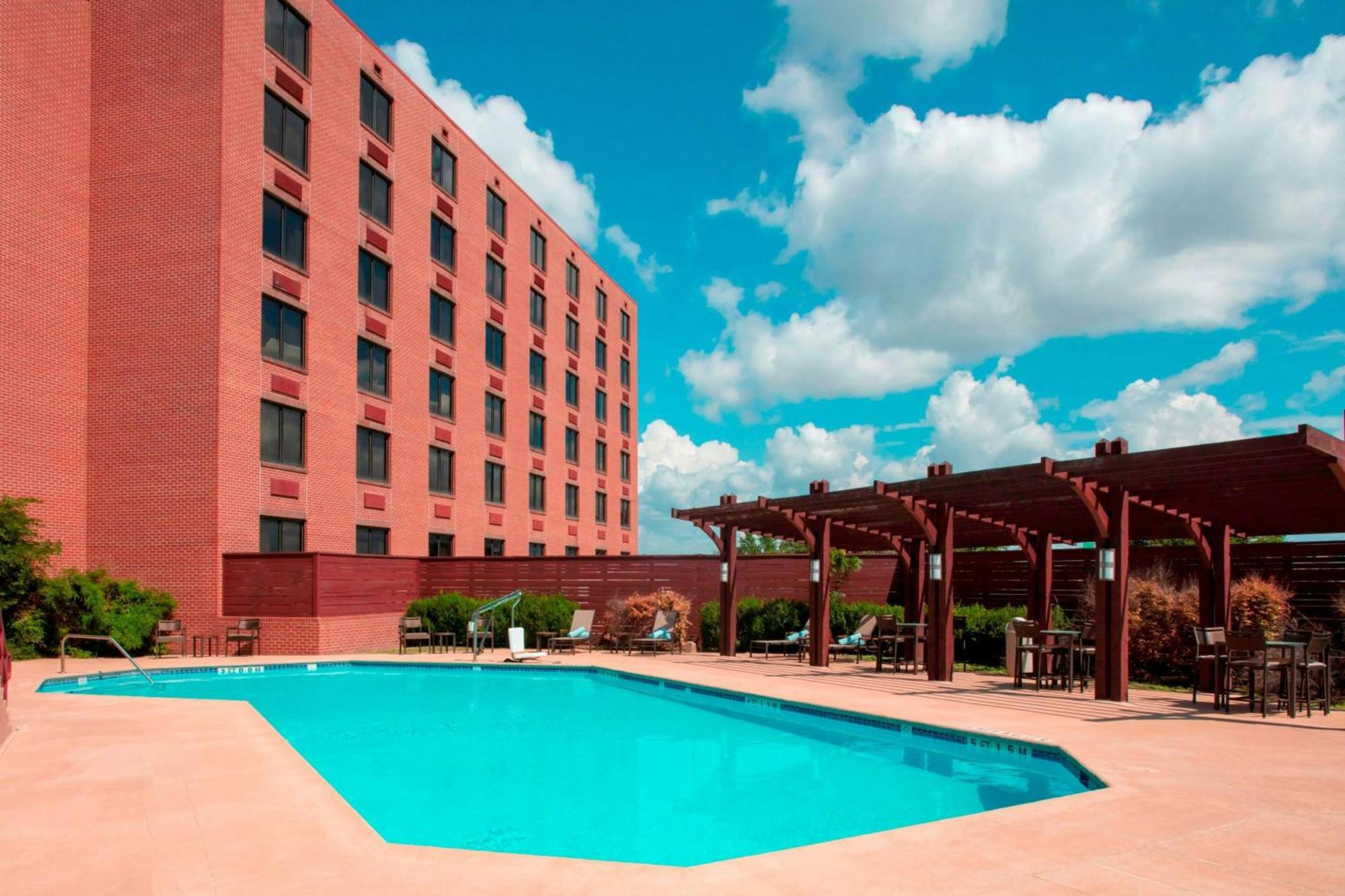 Courtyard By Marriott Кіллін Екстер'єр фото